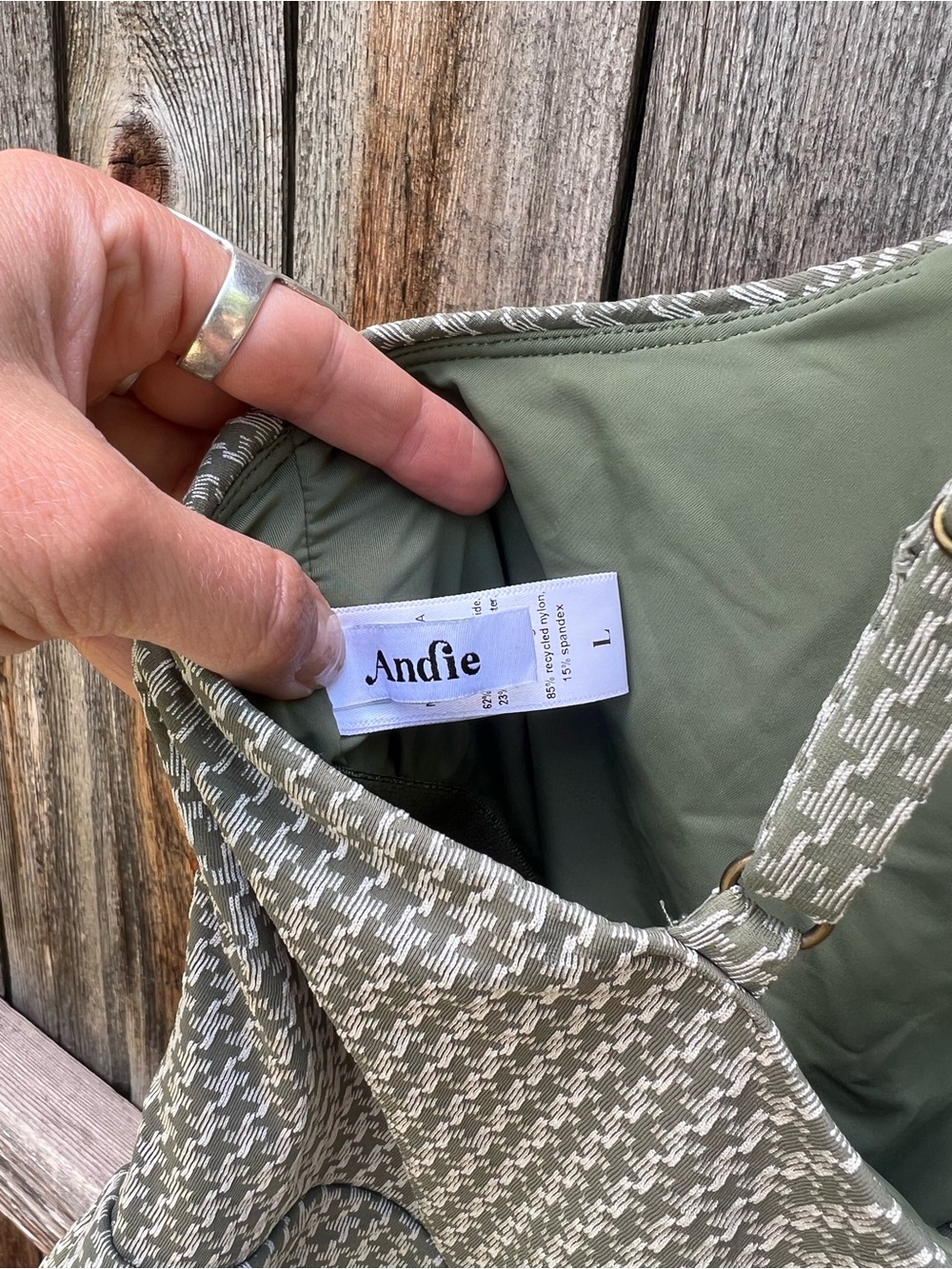 Andie Snap One Piece - Picture 3 of 4